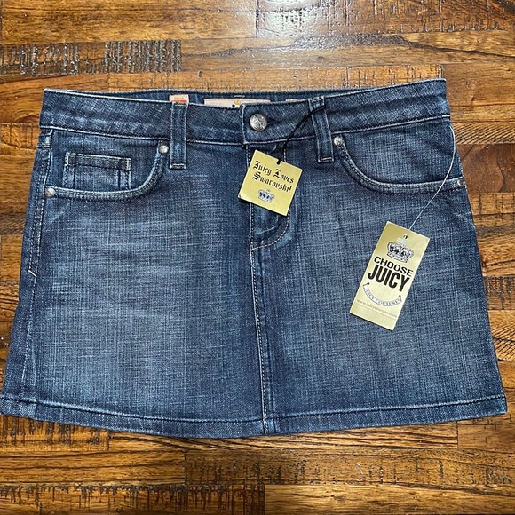 Juicy Couture Skirt - Picture 1 of 7